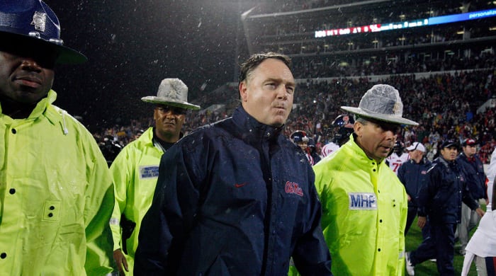 houston-nutt-lawsuit.jpg